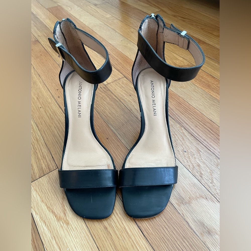 Antonio Melani Black Heels - Size 7,5